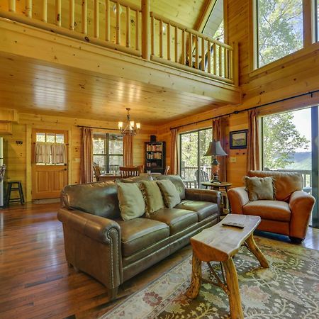 Bryson City Cabin With Hot Tub And Mountain Views! المظهر الخارجي الصورة