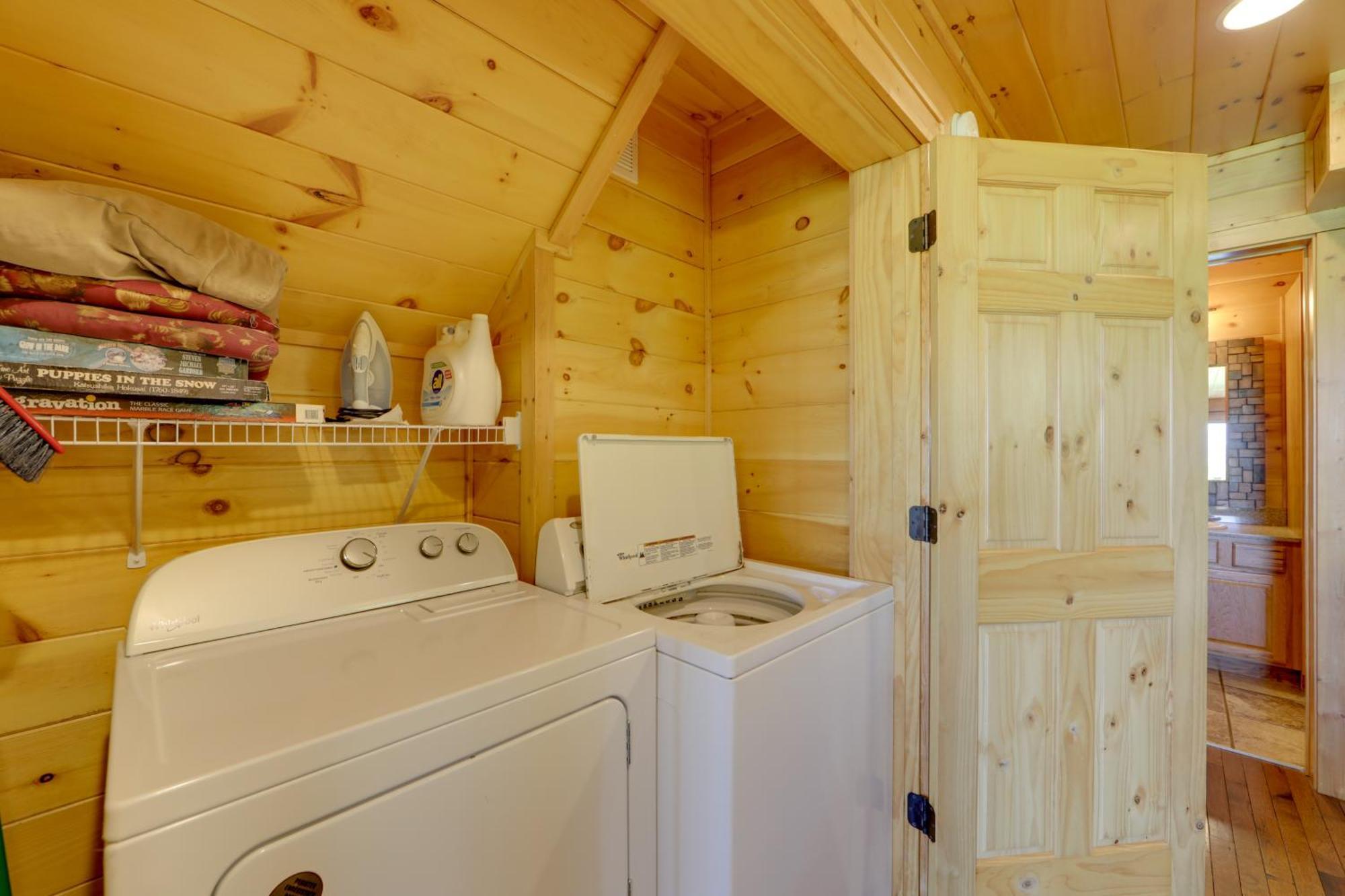 Bryson City Cabin With Hot Tub And Mountain Views! المظهر الخارجي الصورة