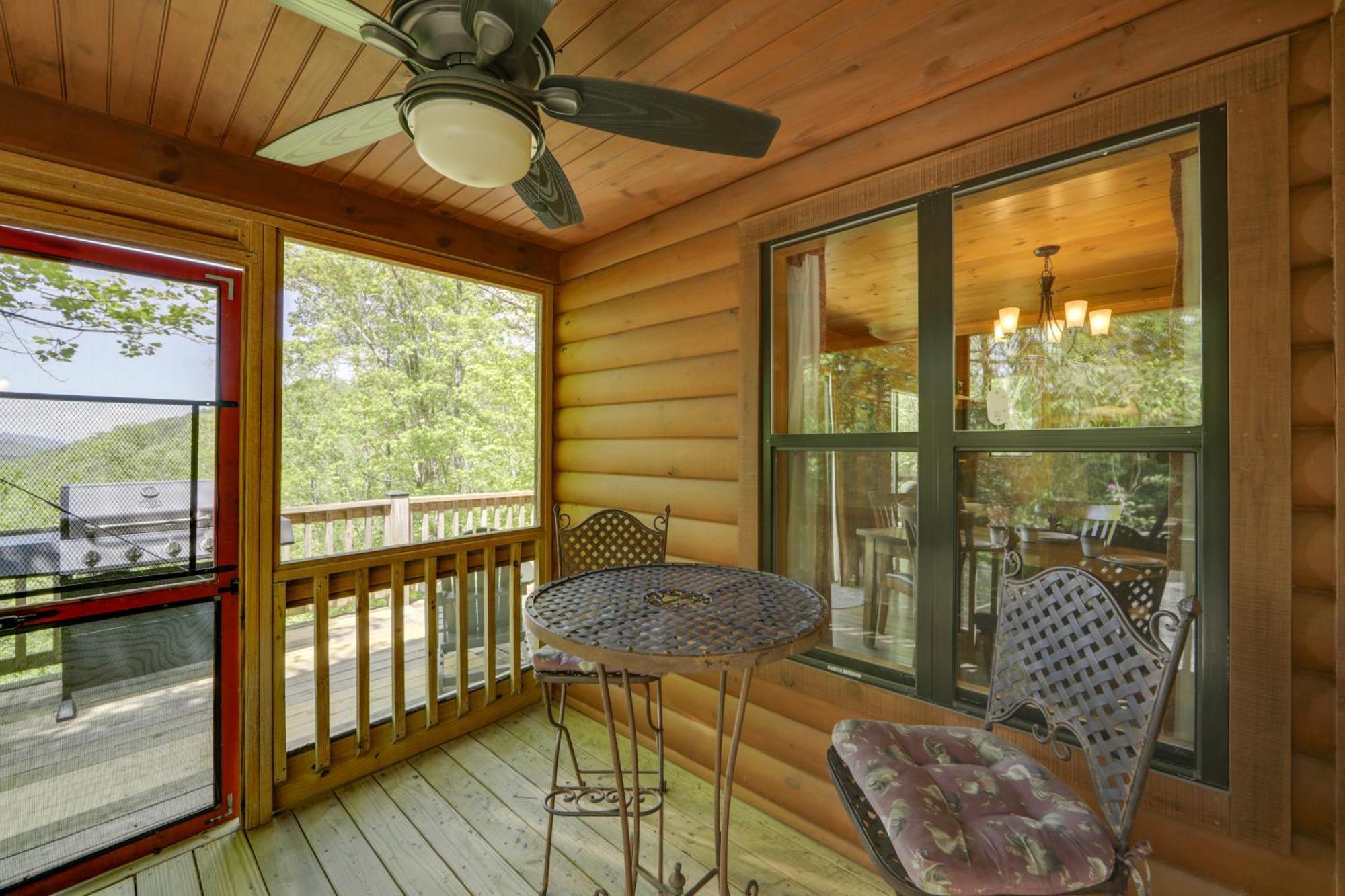 Bryson City Cabin With Hot Tub And Mountain Views! المظهر الخارجي الصورة